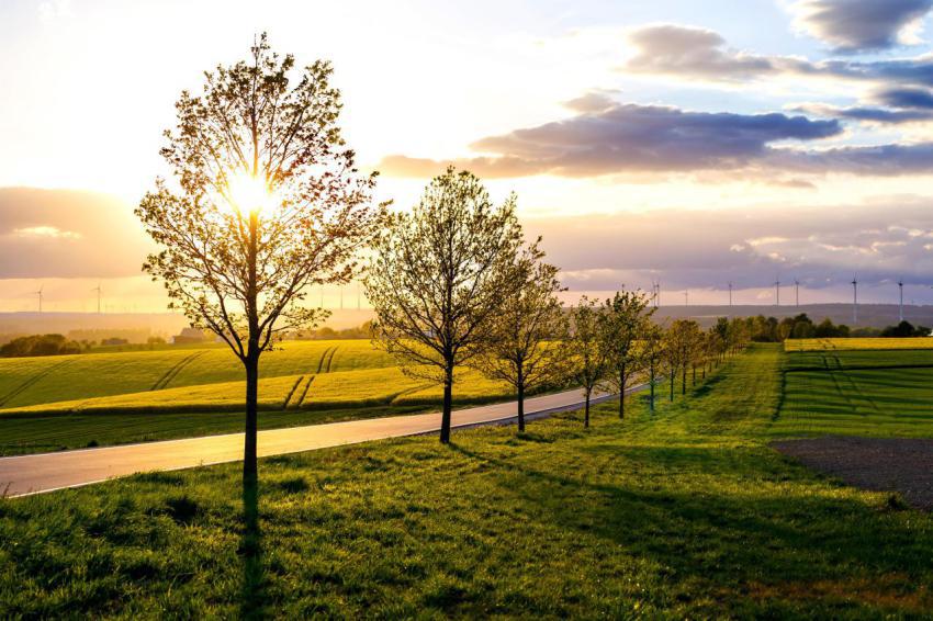 Mesmerizing scenery of a landscape at sunset 2023 11 27 05 03 37 utc