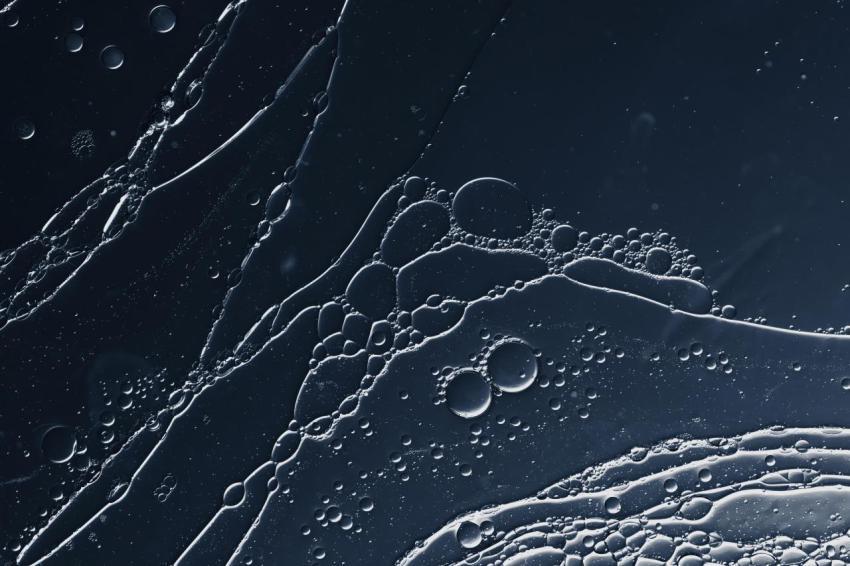 Water wave shapes dark background 2023 11 27 05 32 14 utc