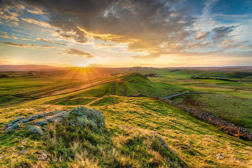Hadrians wall in northumberland 2024 10 18 07 07 49 utc