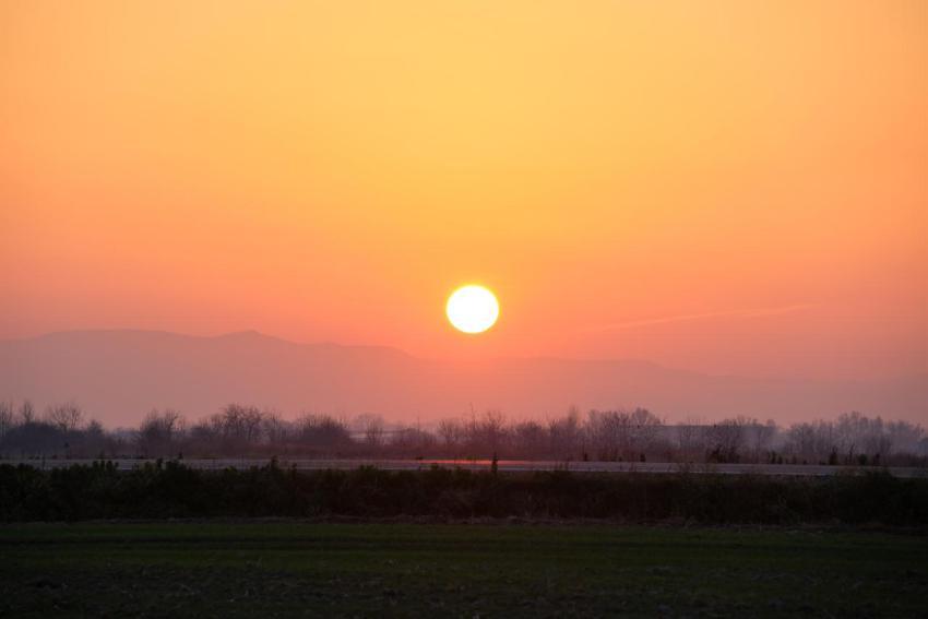 Beautiful evening panoramic landscape with bright 2024 12 07 01 44 07 utc